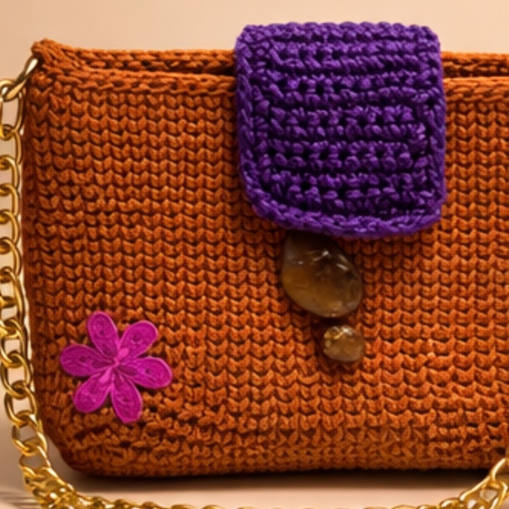 Handmade Crochet Shoulder Bag w/gold Chain Strap-Boho Style - Picture 2 of 5